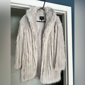 Express Plush Faux Fur Coat in Soft Gray